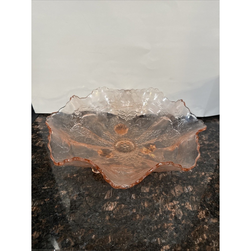 Vntg Carnival Glass Ruffled Footed Bowl Mistletoe Pink-Mint Condit